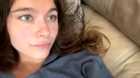 Lucy online show from 10-08-25, 07:33