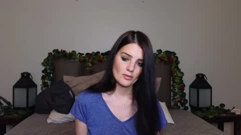 Lucy online show from 11-22-25, 09:14