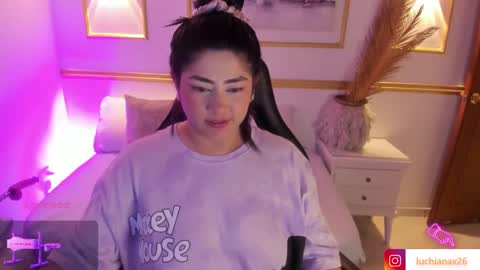 lucy online show from 01-10-25, 05:15