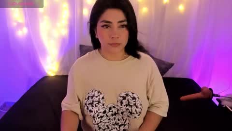 lucy online show from 09-23-25, 01:52