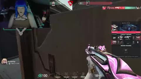 Snapshot of lucy43333 chatting on 11-29-25, 05:05 lucy43333 online show from 11-29-25, 05:05