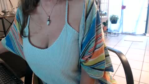 lucy_0000 online show from 06-15-26, 11:29
