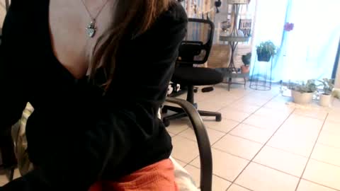lucy_0000 online show from 06-28-26, 11:55