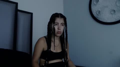   online show from 02-12-26, 05:24