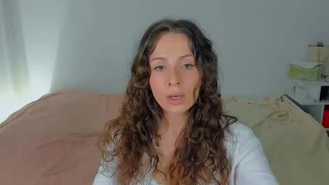 lucy__ray online show from 05-22-26, 08:03