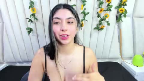 lucy_anal_ online show from 09-08-25, 06:18