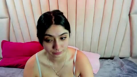 lucy_anal_ online show from 04-21-26, 11:40