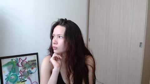 Snapshot of lucy_collins_g chatting on 10-26-25, 02:12 Lucy online show from 10-26-25, 02:12