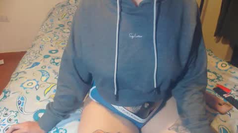 Snapshot of lucy_dreams69 chatting on 10-10-25, 11:37 Lucia online show from 10-10-25, 11:37