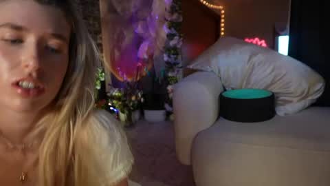 Lucy. online show from 06-07-26, 03:10