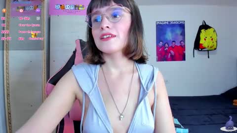 Lucy online show from 09-26-25, 07:07