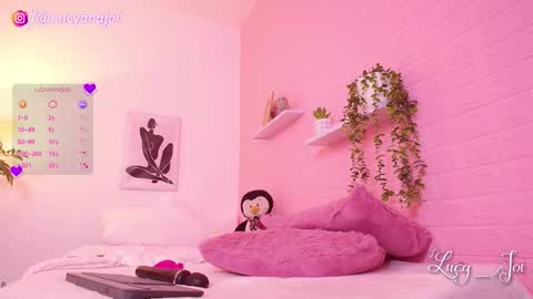 Luciana online show from 03-16-26, 05:44