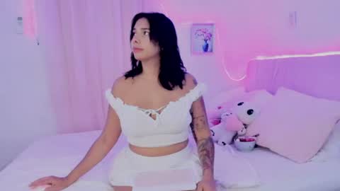 Lucy online show from 06-10-26, 10:47