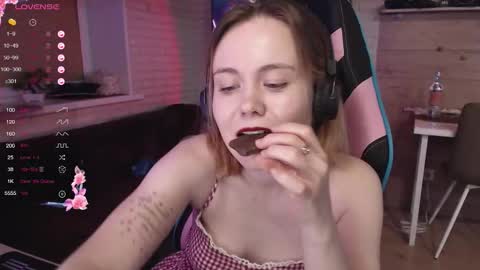 Lucy online show from 12-01-25, 10:04