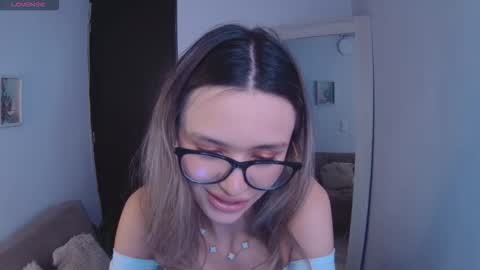 lucy online show from 09-16-25, 03:29