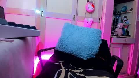 Lulu online show from 03-30-26, 02:45