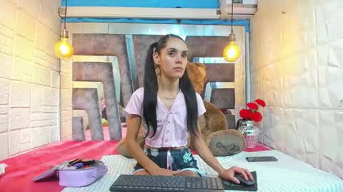 Lucy unlimit come back here  online show from 04-24-26, 02:14