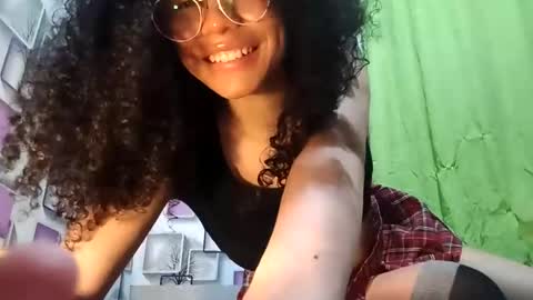 Lucia online show from 11-30-25, 05:11