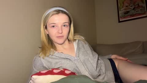 Lucy online show from 04-16-26, 11:07