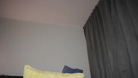 Snapshot of lucyrait chatting on 01-27-25, 07:56 Lucy online show from 01-27-25, 07:56