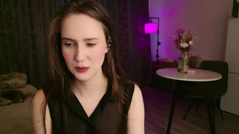 Lucy Rose online show from 04-27-26, 02:42