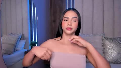 Lucy online show from 11-22-25, 03:11