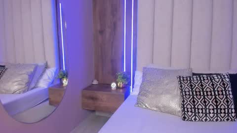 Lucy online show from 02-03-26, 08:36