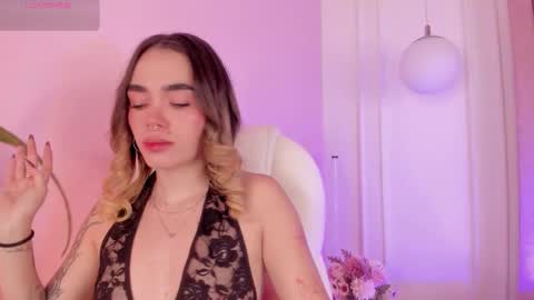 Lucy online show from 10-30-25, 04:14