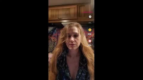 Lucy Vybes and Go-Gert online show from 12-31-24, 01:19