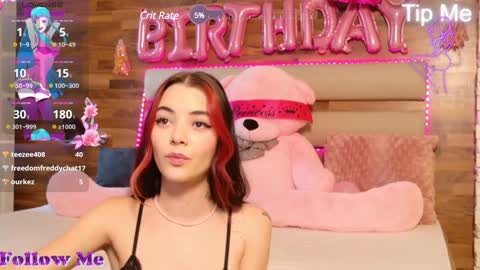 Snapshot of lucywilow chatting on 01-25-25, 09:47 LucyWillow online show from 01-25-25, 09:47