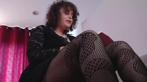 Call me Lucy online show from 11-29-25, 06:05