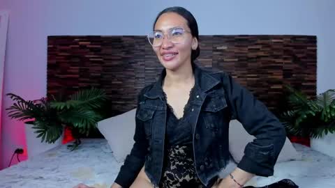 Snapshot of lucyy_liiu chatting on 04-28-26, 08:47 Lucy Liiu online show from 04-28-26, 08:47