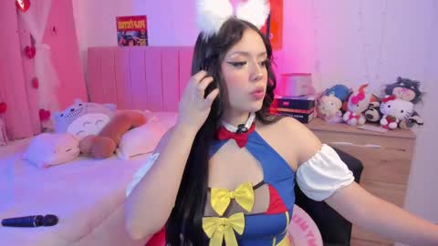 Snapshot of lucyy_peach chatting on 10-12-25, 03:05 LUCYY FROM HOME online show from 10-12-25, 03:05