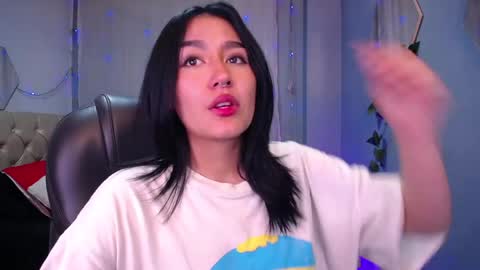 LUDOVICA online show from 04-23-26, 03:08