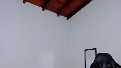 Luigi Vitale online show from 05-17-26, 01:03