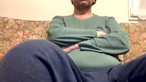 Luis online show from 05-17-26, 08:49