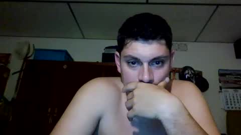 Snapshot of luis2423 chatting on 09-23-25, 06:11 A slave to the mistress.. un esclavo para las amas dominantes. online show from 09-23-25, 06:11