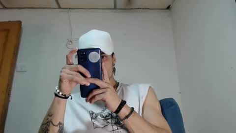 Luis AS online show from 11-07-25, 02:17