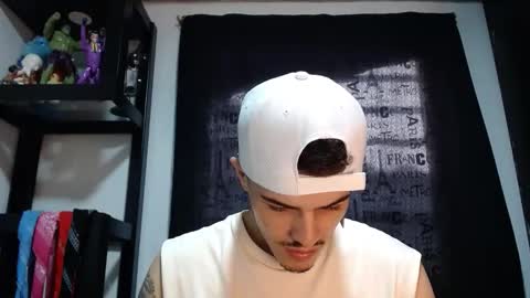 Luis AS online show from 11-11-25, 01:33