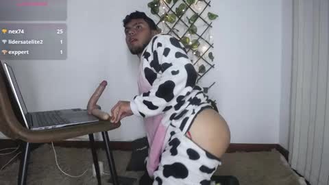 luis_prince_ online show from 04-08-26, 11:37