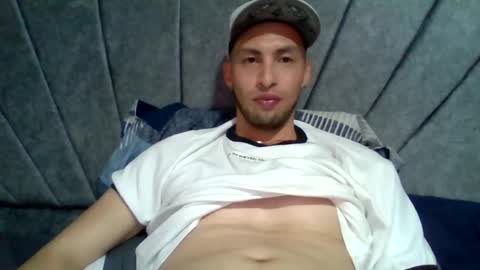 luis_vergon__ online show from 08-01-26, 04:12