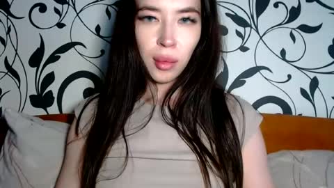 luisa lovedom online show from 06-27-26, 02:44