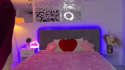 LuisaClover online show from 01-15-26, 01:26