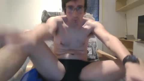 Luis online show from 09-26-25, 09:57