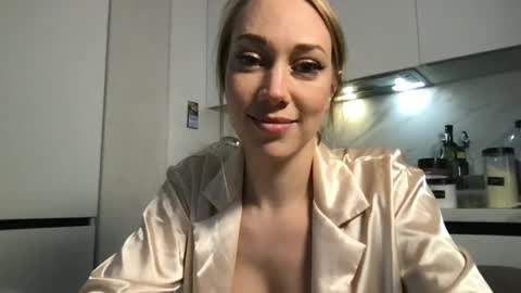 luiva13 online show from 01-23-25, 10:22