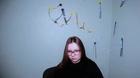 Snapshot of luizaheems_ chatting on 01-19-25, 10:06 Luiza online show from 01-19-25, 10:06