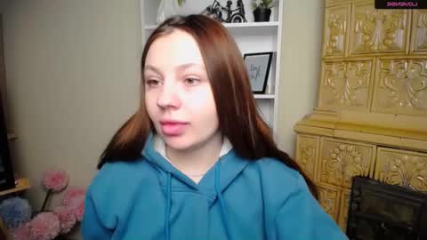 Luiza online show from 02-03-26, 08:19