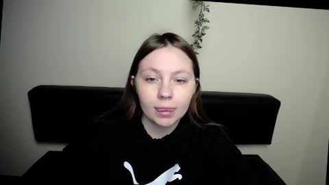 Luiza online show from 04-08-26, 06:02