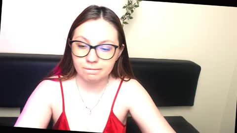 Luiza online show from 04-28-26, 06:07