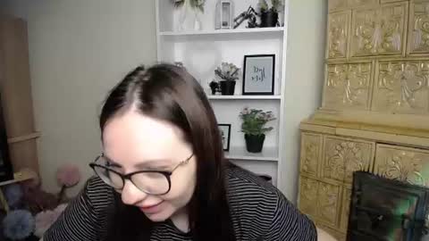 Luiza online show from 06-14-26, 06:59